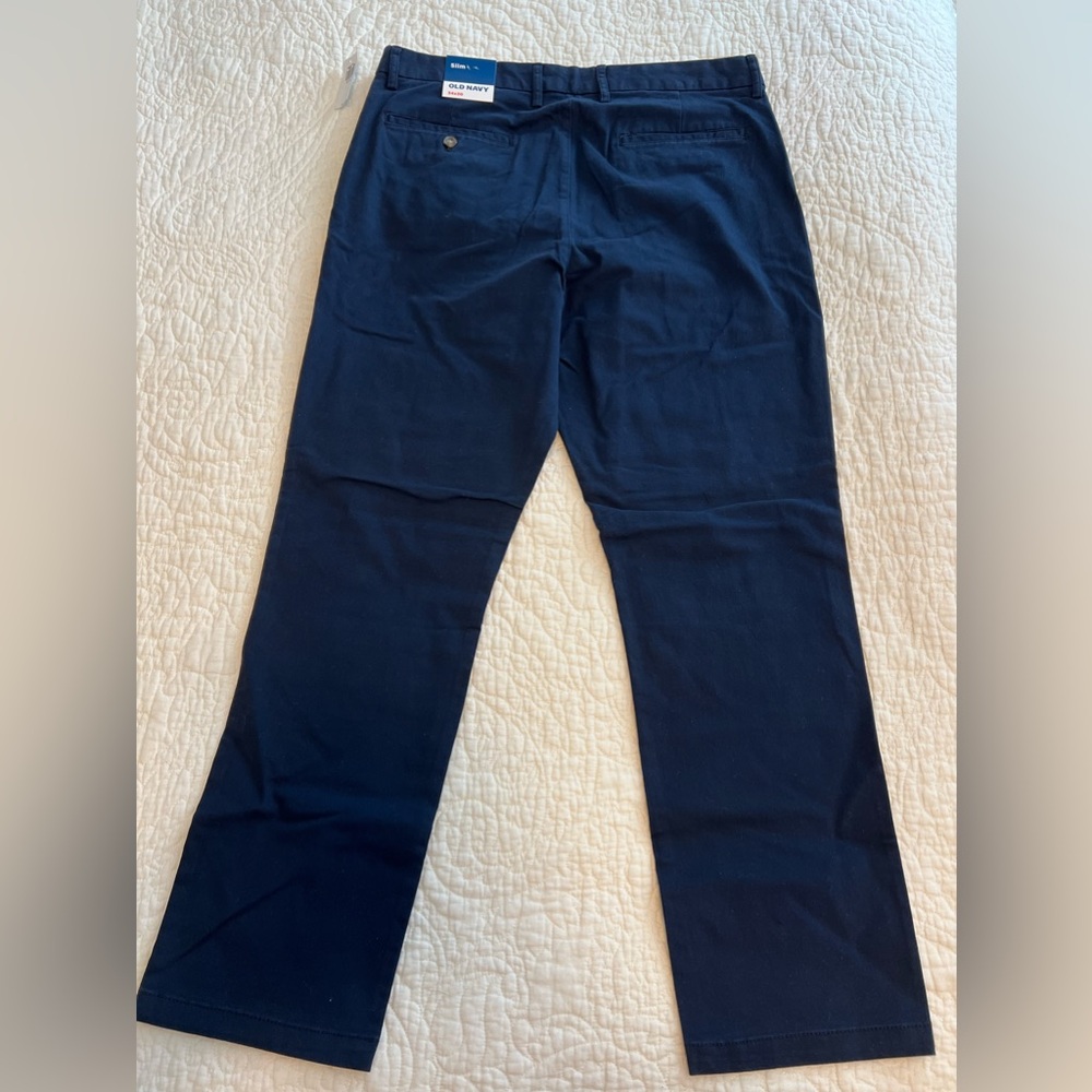 Old Navy Slim Flex Men’s Chino NWT